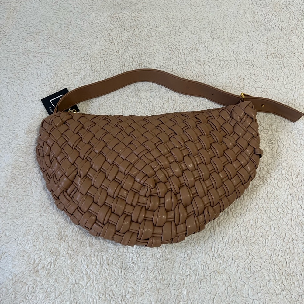 Shoulder bag